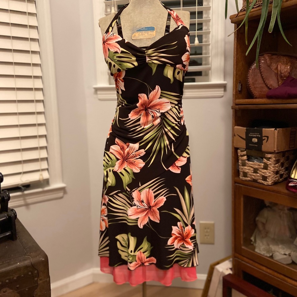 Tropical XOXO Halter Dress Dress Brown Pink L